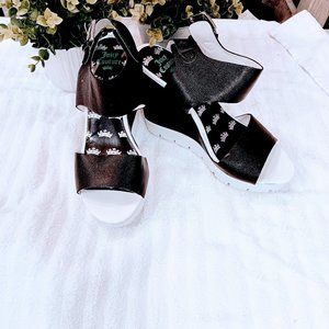 Black and white Dress Shoes Wome